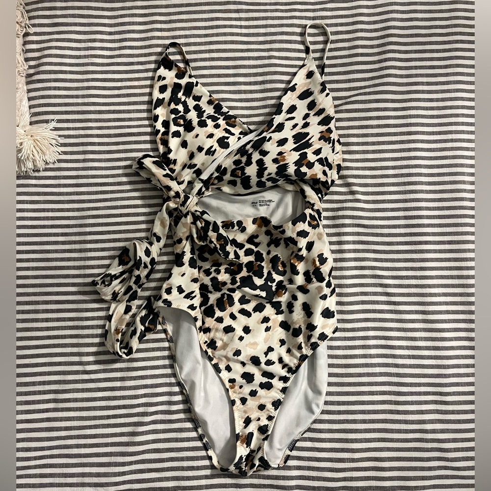 Aerie swim size small